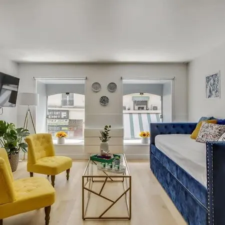 Apartment Modern French Studio Charm In The City *
